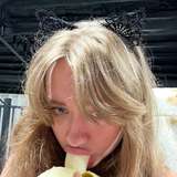 lillyellexo from onlyfans