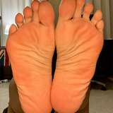 naughtybarefoot from onlyfans